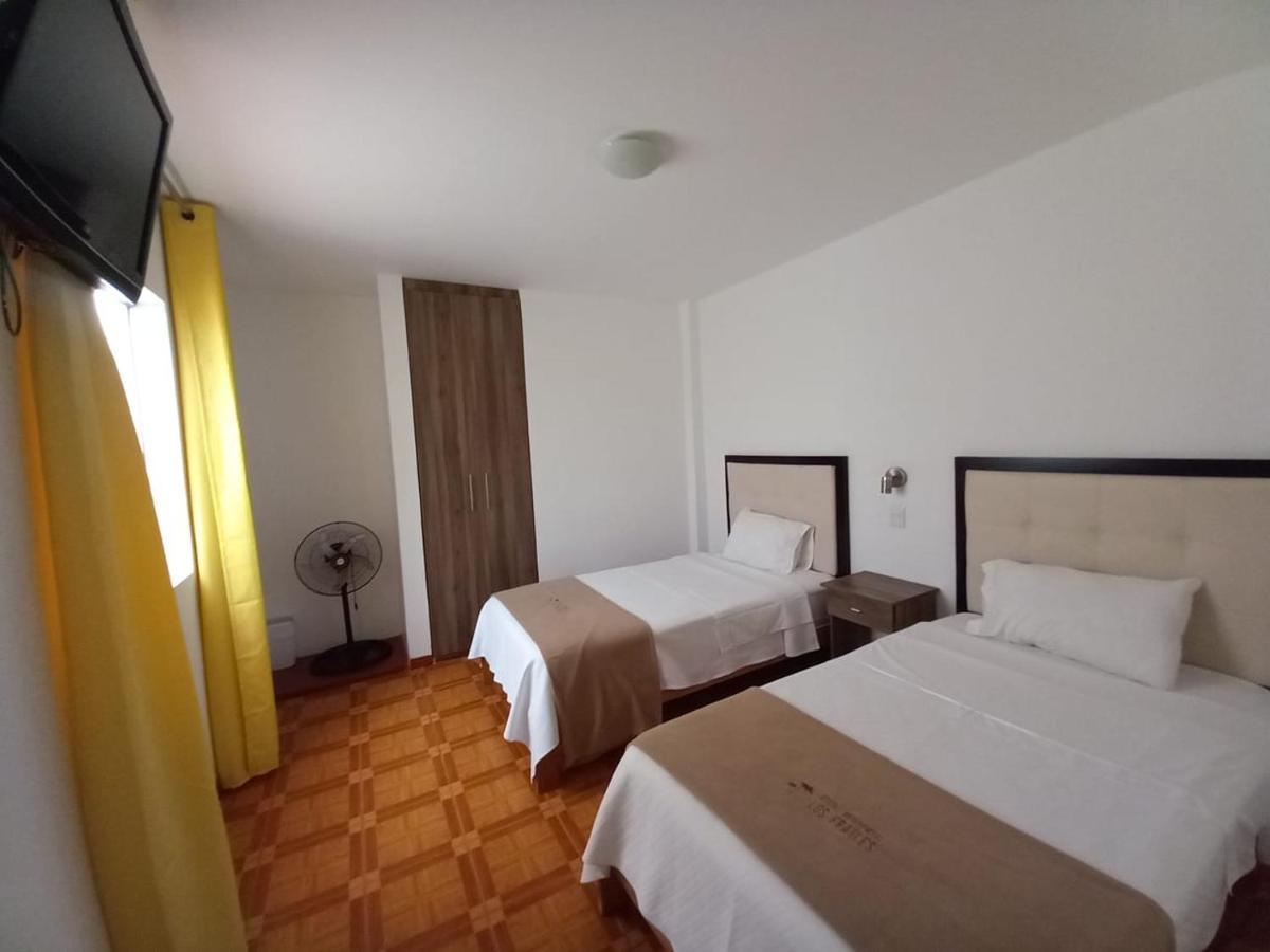 Hostal Los Frayles Паракас Екстер'єр фото