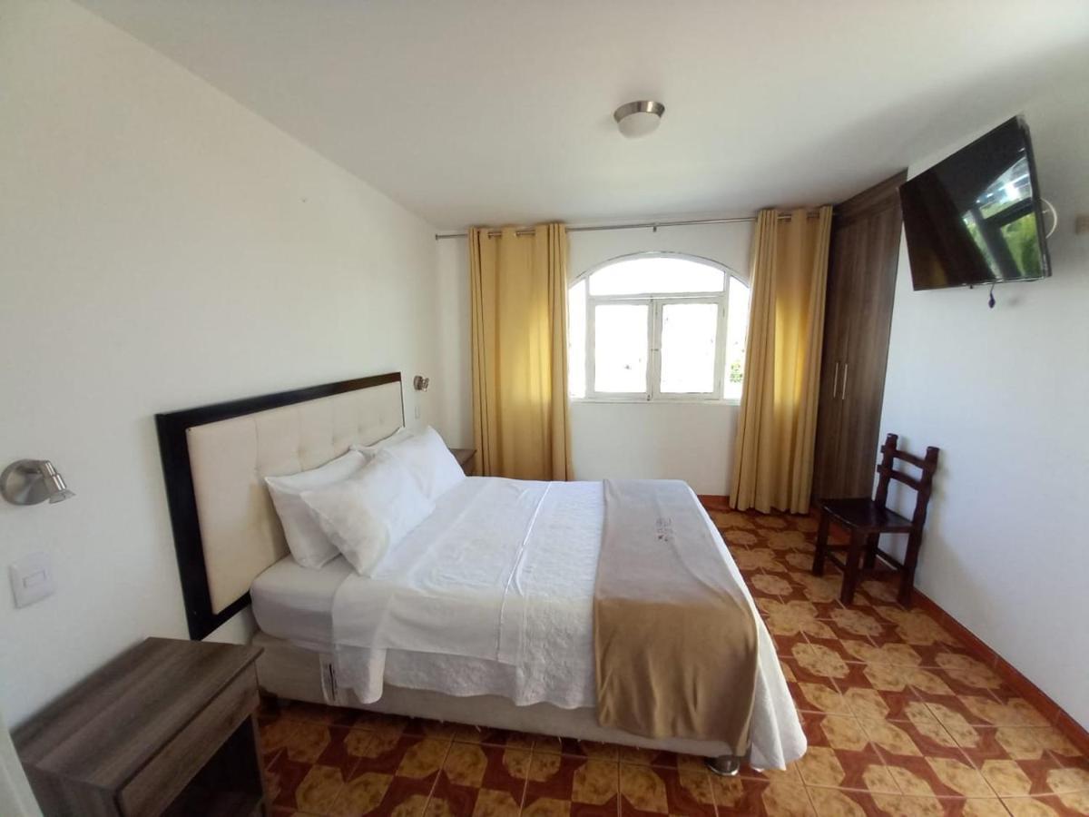 Hostal Los Frayles Паракас Екстер'єр фото