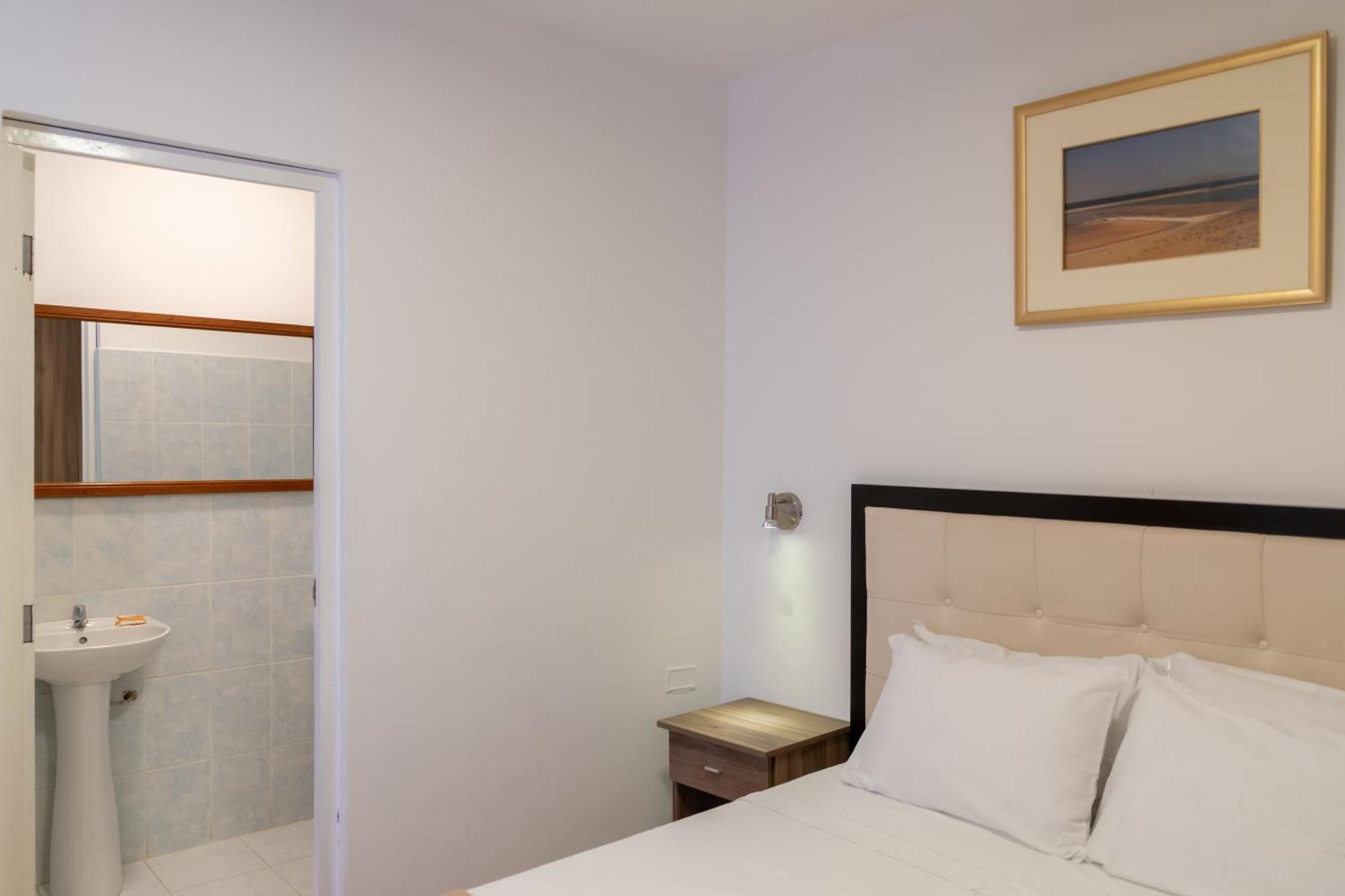 Hostal Los Frayles Паракас Екстер'єр фото